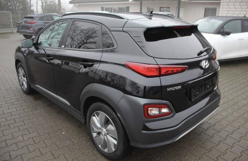 Задний бампер Hyundai Kona Limited 2020 11.0 Электро Львов