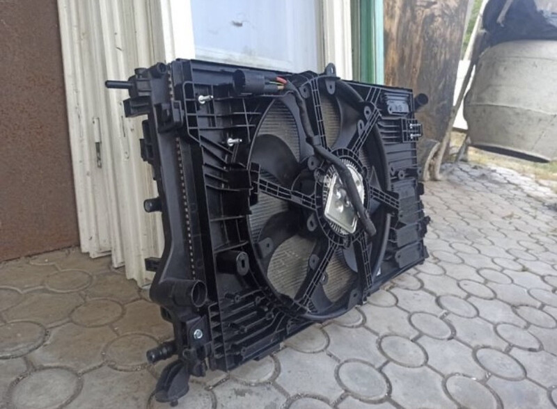 Радиатор Renault Kangoo  2020 1.5 Дизель Дубно