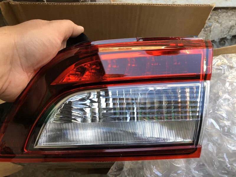 Фонарь задний правый Subaru Outback B15 USA 2015-2018 универсал 2016 г.  2.5 л бензин Днепр