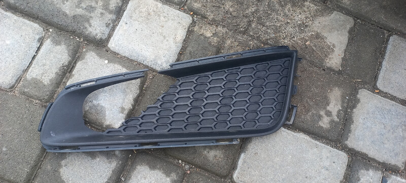 Заглушка туманки каділак атс Cadillac ATS  2013 2.0 Бензин 