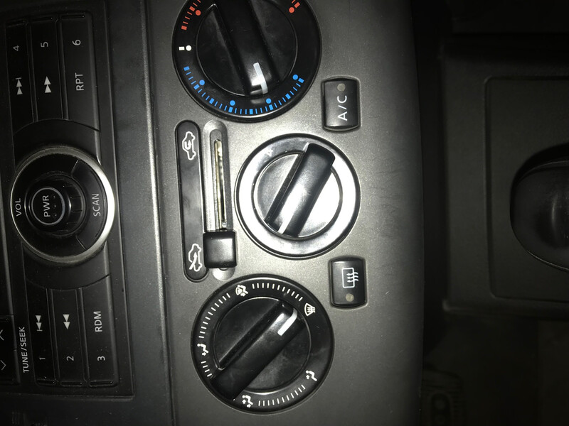 Кнопка включения кондиционера Nissan Tiida C11  2008 Киев