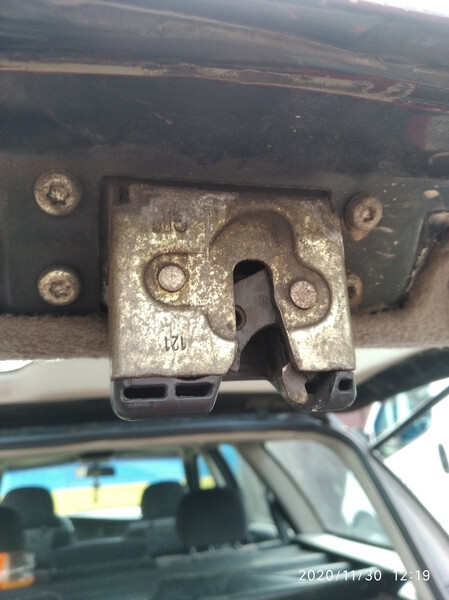 Замок ляди Opel Vectra B  1999 універсал 1.6 Бензин 