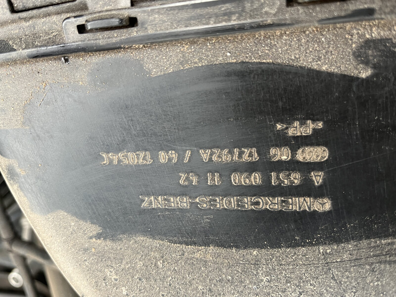 Патрубок воздуховода Mercedes-Benz GLE-Class  2016 2.1 Дизель Тернополь