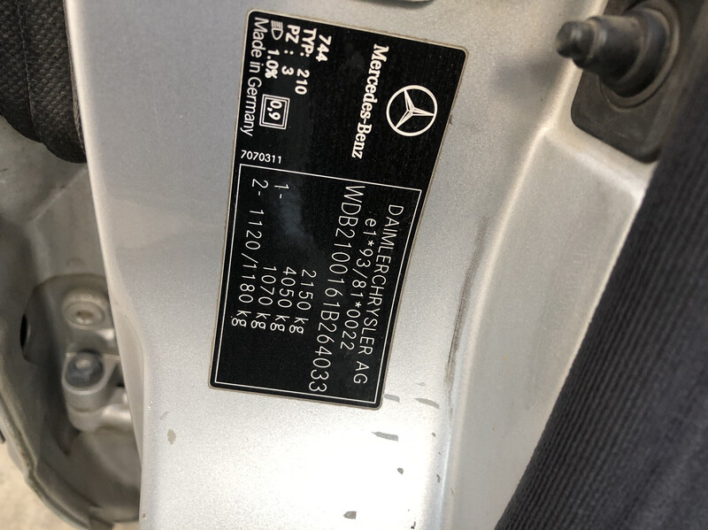 Радиатор охлаждения Mercedes E-Class 2000 г.  2.7 л дизель Измаил