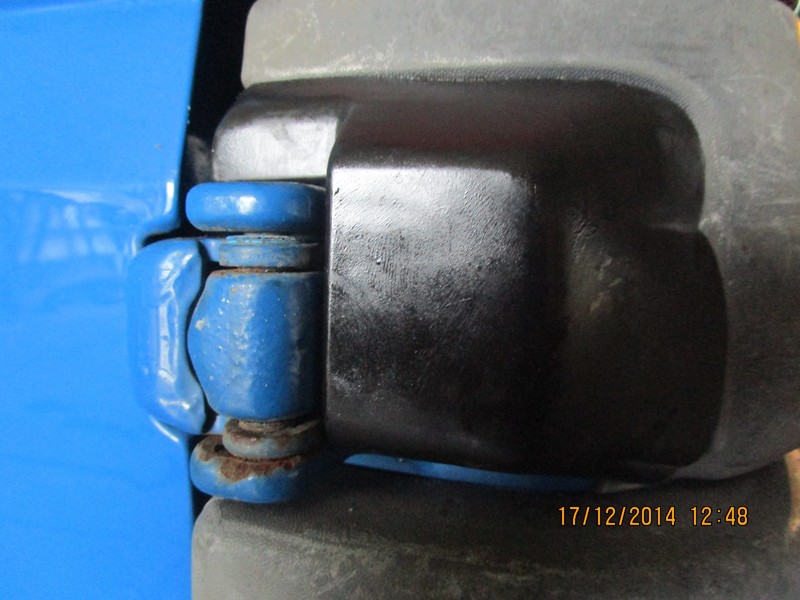 Накладка задней двери Ford Transit 2,0DI 2005 2.0 Дизель Черкассы