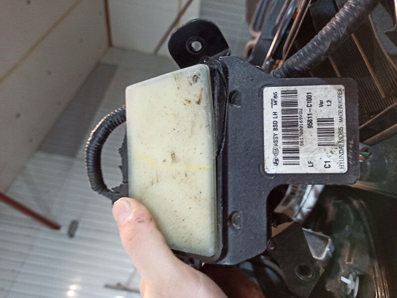 Блок слепых зон Hyundai Sonata 7  2016 2.4 Бензин 