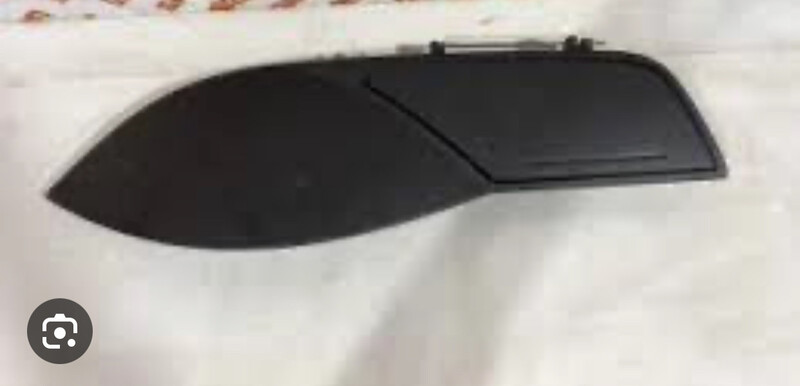 Верхній бардачок торпеди Ford Focus 2  2006 универсал 1.6 Бензин Киев