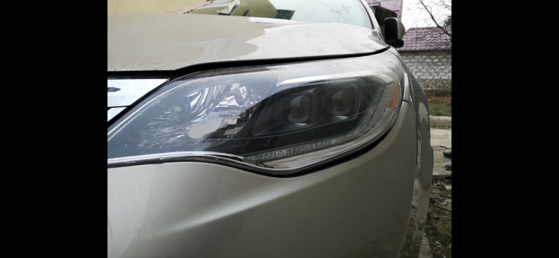 Фара передняя Toyota Avalon  2014 3.5 Бензин Житомир