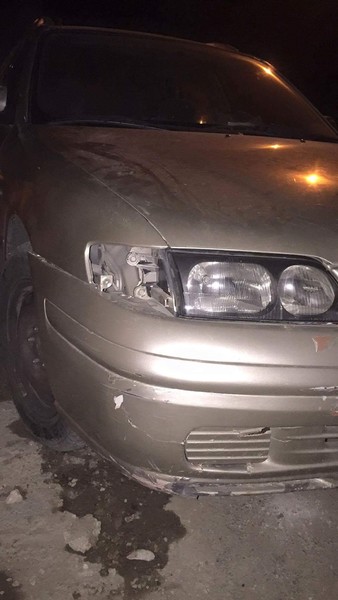 Фонарь указателя поворота передний Mazda 626  2002 универсал 2.0 Бензин Днепропетровск