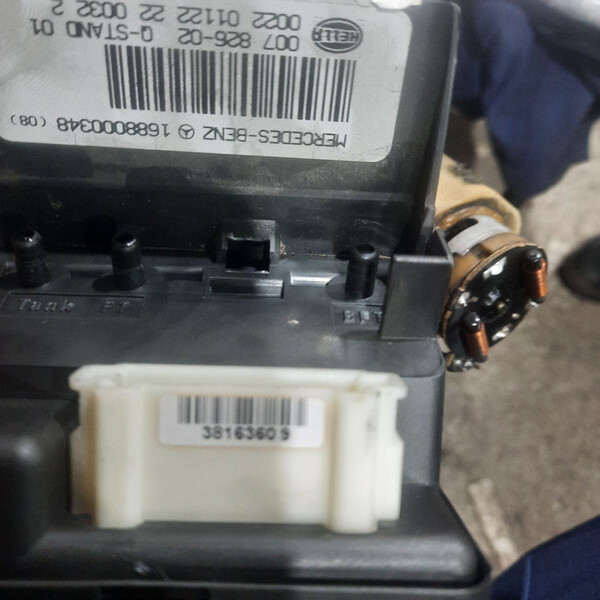 Вакуумный насос Mercedes-Benz A-Class W168  2001 хэтчбек 1.7 Дизель Рахов