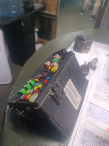 Блок запобіжників Dodge Caliber 2008 р.