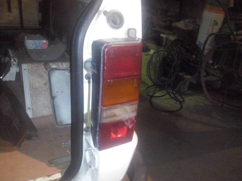 Стопы и передние поворотники Toyota Town Ace  1984 1.6 Бензин Одесса