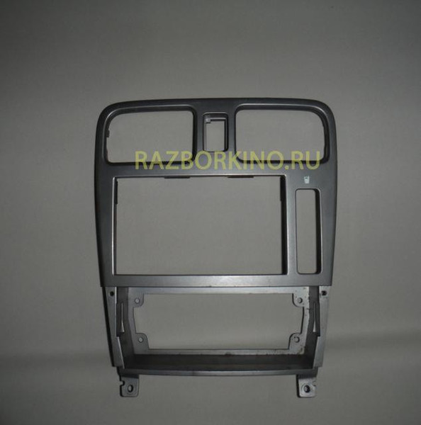 Консоль с подстаканником Subaru Forester SG  2006 универсал 2.5 Бензин Черкассы