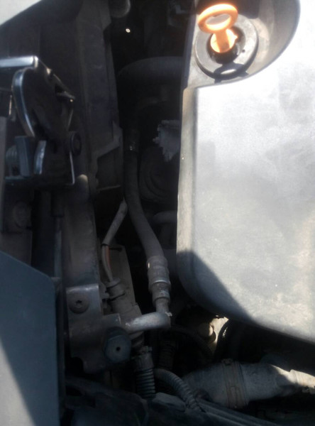 Шланг климатконтроль Volkswagen Sharan  2002 1.9 Бензин Львов