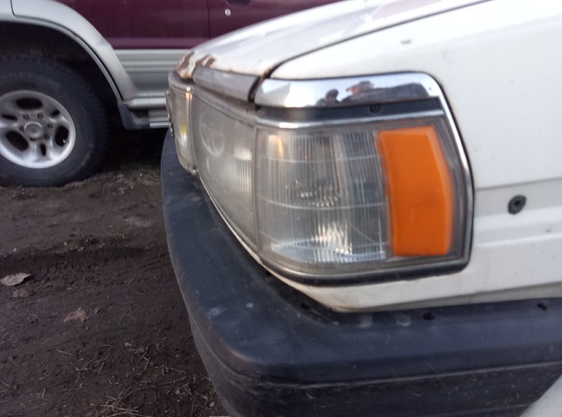 Koito 22-165 l (габарит) Toyota Mark II  1987 универсал 2.4 Дизель Киев