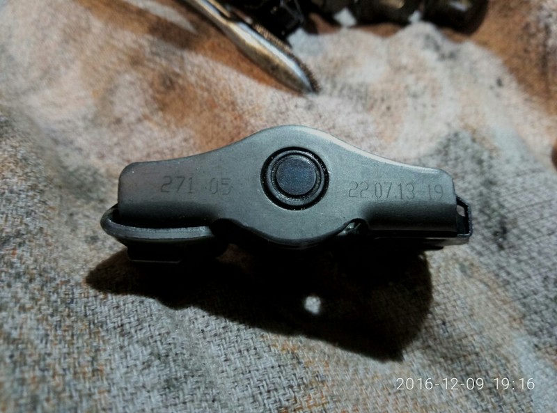 Коромисло клапана Mercedes-Benz E-Class  2003 1.8 Бензин Харків