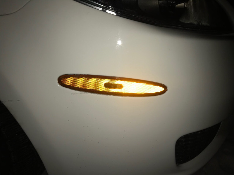 Повторитель поворота левый в передний бампер (америка) Mazda 6  2007 2.3 Бензин Полтава