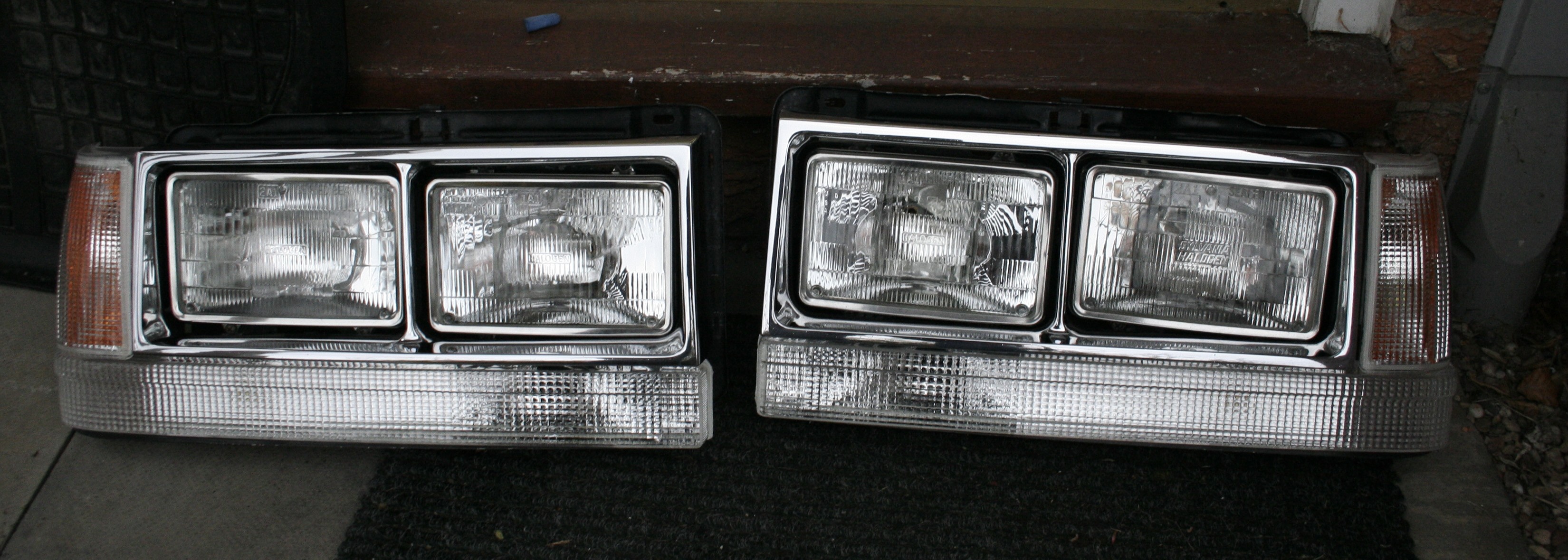 Фари Volvo 740  1988 2.3 Бензин 