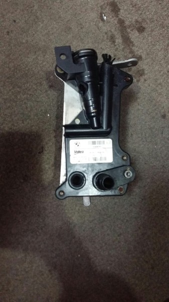 Теплообмінник АКПП 17217638581   BMW 5 Series