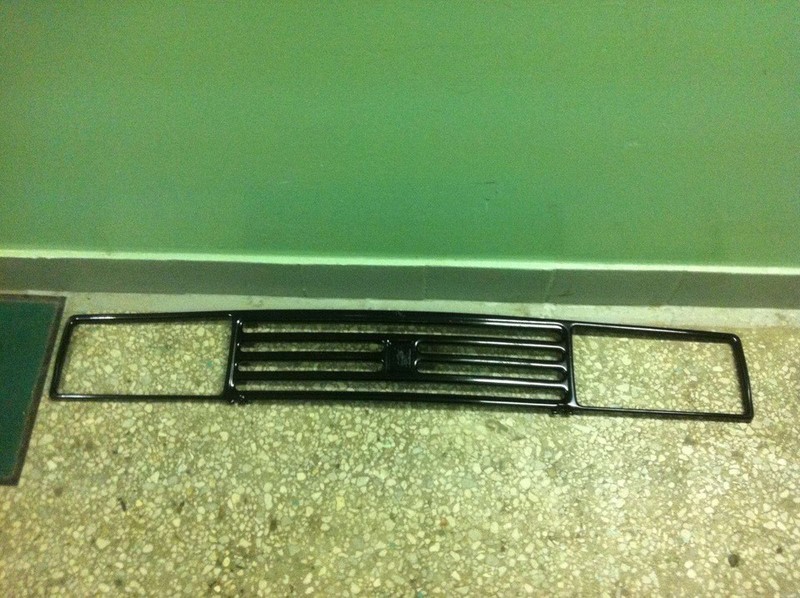 Решетка радиатора Lada Riva ВАЗ 2104 универсал 2008 г.  1.5 л бензин Черкассы