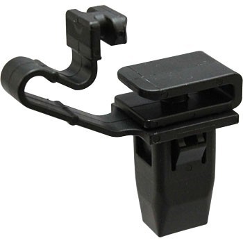 Крепеж боковой накладки Mazda 6  2008 2.0 Бензин Киев