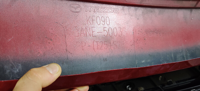 Продолжение капота Mazda 3 BM 2018 р.  2.5 л бензин Київ