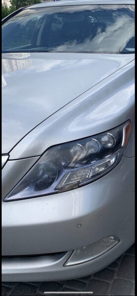 Пара фар Lexus LS  2009 111.0 Бензин Ровно