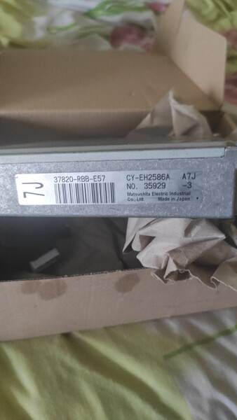 Электронный блок управления двигателем 3782-RBB-E57   Honda Accord