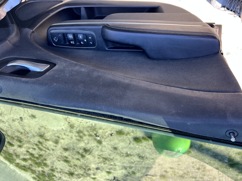 Дверные карты Dodge Charger  2017 3.6 Бензин Киев