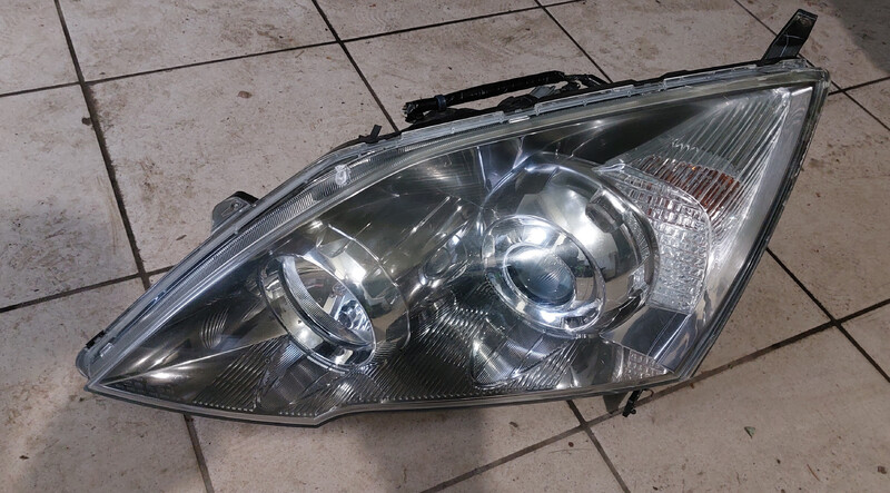 Крышки фар Honda CR-V 3 2010 г.  2.4 л бензин Бердичев