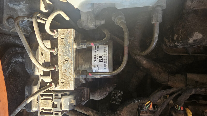 Насос гідроблока Kia Optima Гібрид 2011 г.  2.4 л гибрид Винница