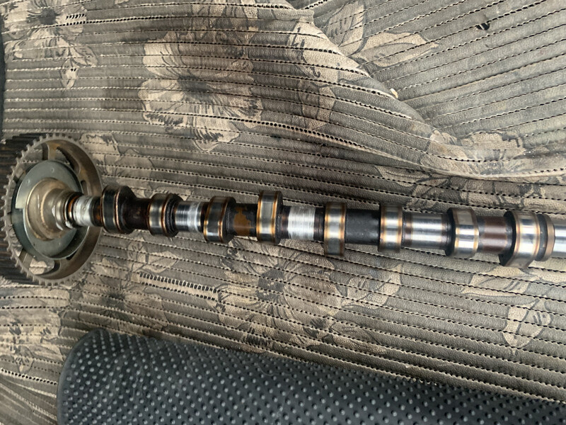 Розподільний вал Audi A4 2001 р.  1.6 л бензин Рівне