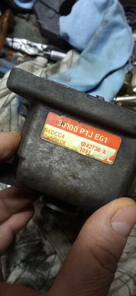 Трамблер 30100P1JE01   Honda Aerodeck, Honda Civic