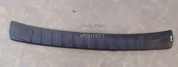 Накладка заднього бампера Subaru Outback  2016 універсал 2.5 Бензин 