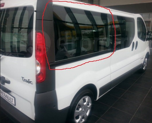 Стекло заднего правого крыла (длинная база) Renault Trafic 2  2013 2.5 Дизель 
