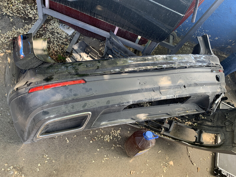 Нижняя часть заднего бампера Volkswagen Tiguan  2018 хэтчбек 2.0 Бензин Киев