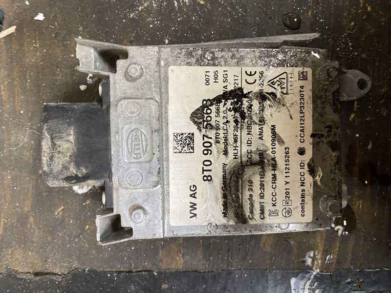 Радар сліпих зон Audi Q5  2015 2.0 Бензин Стрий