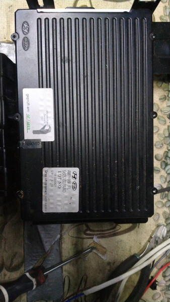 Підсилювач магнітоли Kia Sorento 2013 г.  Млинов