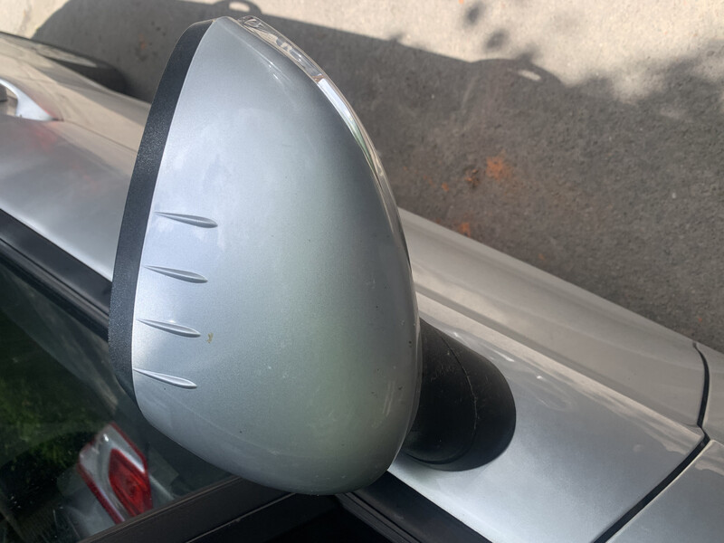 Кришка дзеркала Ford Fiesta MK7 2016 р.  1.6 л бензин Львів