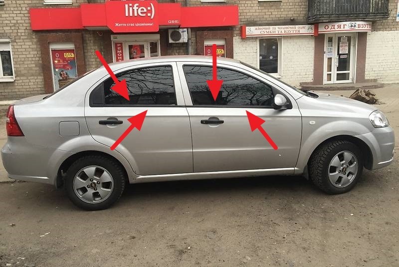 Планки на двери, наружные, которые ниже стекла Chevrolet Aveo 3 2007 1.5 Бензин Краматорск