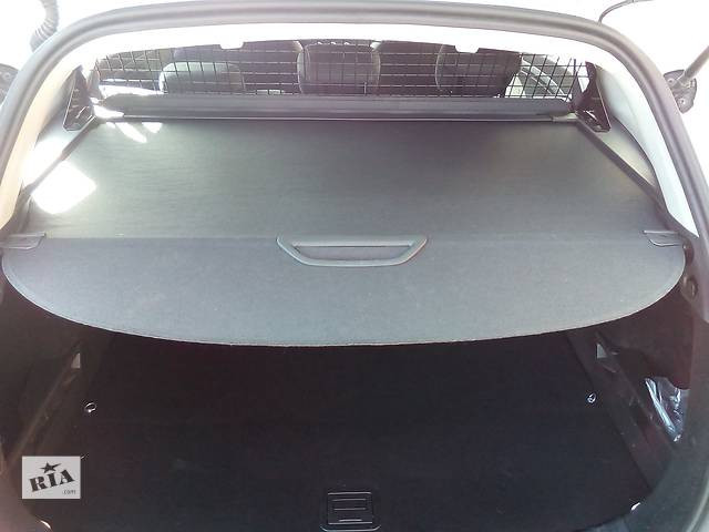 Шторка багажника рулет Renault Megane 3  2010 универсал 1.5 Дизель Славута