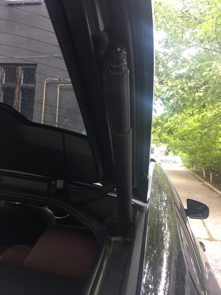 Електро привод багажника BMW X6  2009 3.0 Дизель Ивано-Франковск