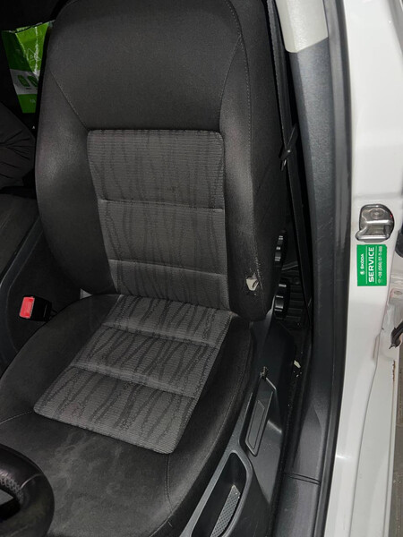 Переднее сиденье Skoda Octavia A5 2011 г.  1.8 л бензин Желтые Воды