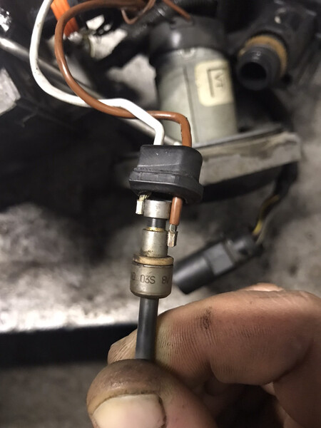 Свеча Вебасто SSangYong Rexton 2014 г.  2.7 л дизель Вишневое