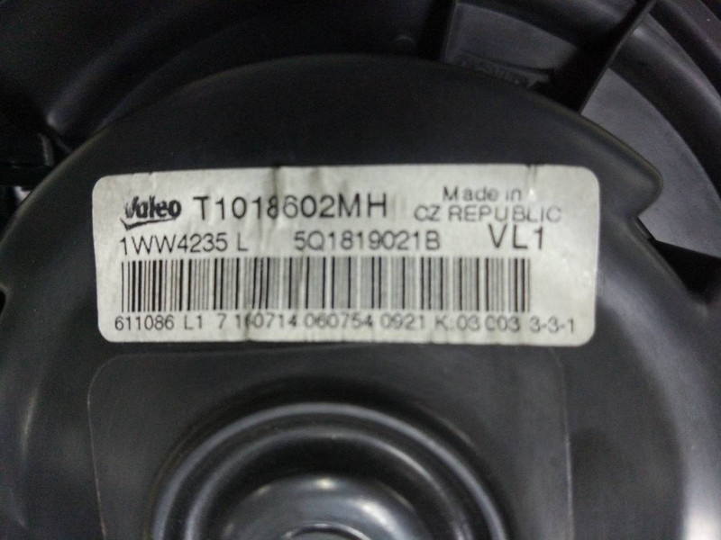Вентилятор печі 5Q1 819 021 B   Skoda Octavia, Skoda Octavia A7, Volkswagen Golf