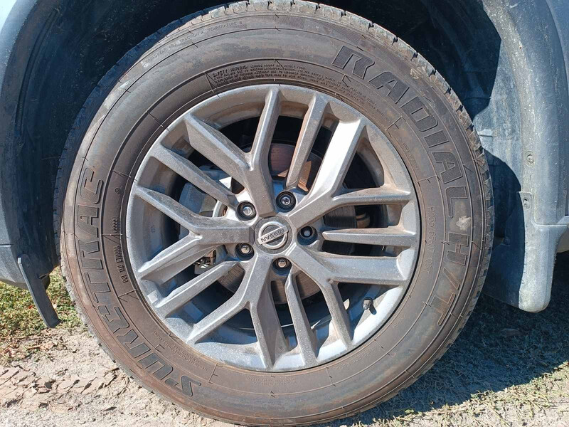 Шину Nissan Rogue  2021 Днепр