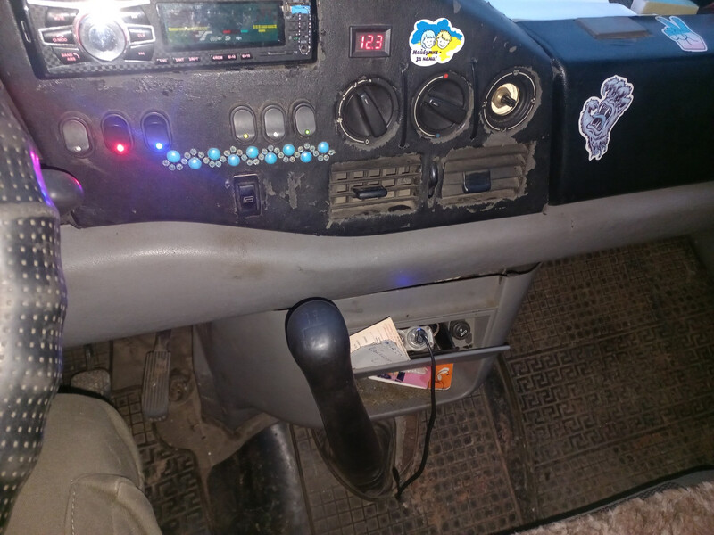 Ліва частина торпеди з керуванням пічки Volkswagen LT  1999 2.5 Дизель Кривой Рог