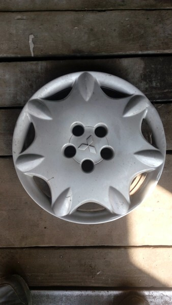 Колпаки на диски Mitsubishi Grandis  2007 