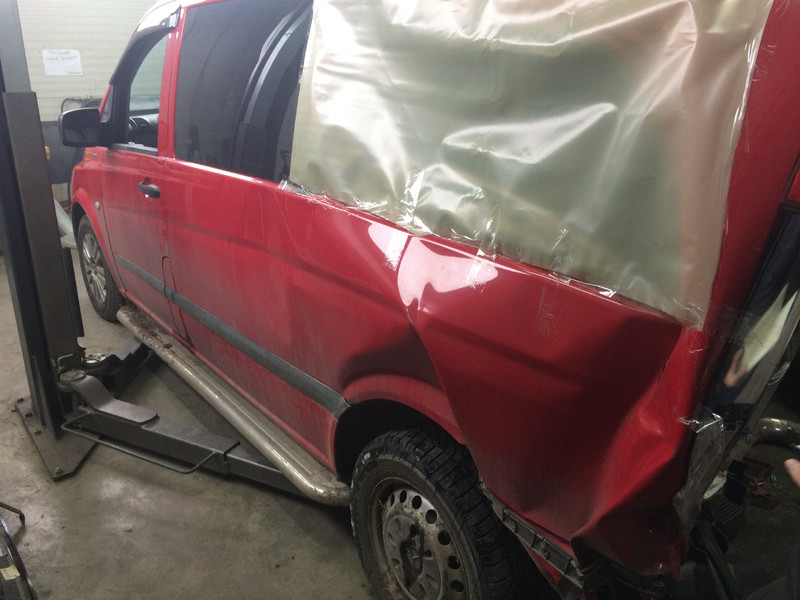 Чверть кузова задня ліва Mercedes-Benz Vito  2012 2.2 Дизель Львів