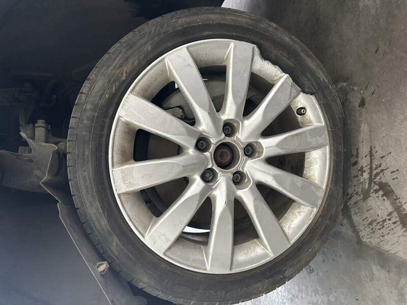 Литий диск одна штука r17 Audi A4 B8  2014 2.0 Бензин Львов